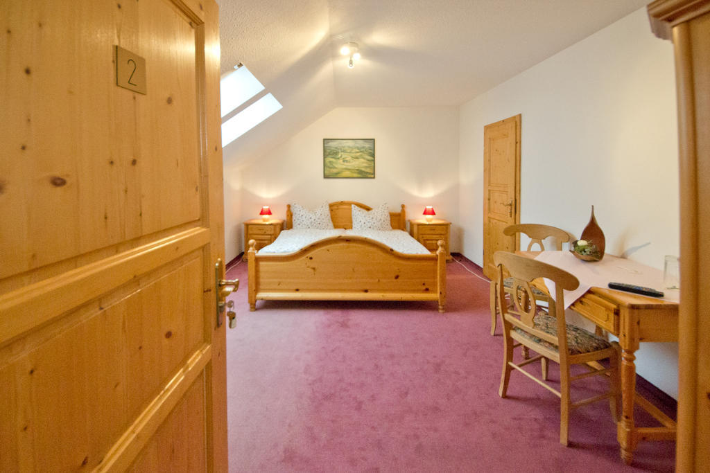 Hotel Garni Am Klostermarkt بلوين الغرفة الصورة