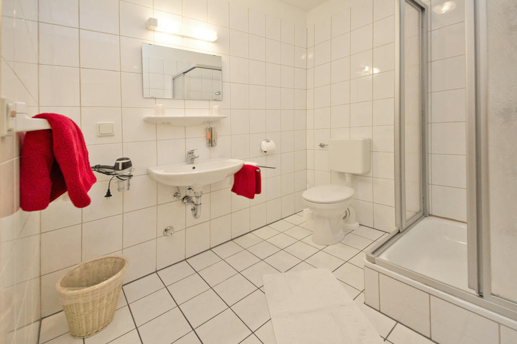 Hotel Garni Am Klostermarkt بلوين الغرفة الصورة